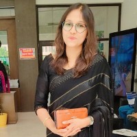 Parul Naveen Email