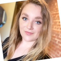 Infinity Sign Systems Employee Brittni Holland's profile photo