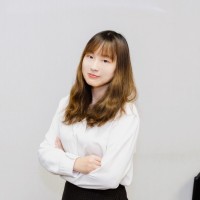 映筑 王 Email