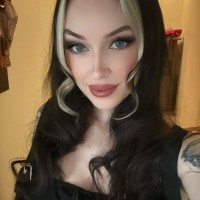 Amazon Employee Jade Cooper's profile photo