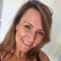 Angela Acunia Email & Phone Number