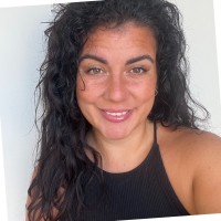 Netenders Employee Fernanda Molinelli A.'s profile photo