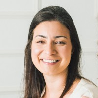 Fernanda Dias Email & Phone Number