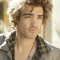 Aperture Entertainment Employee Devin Bonnée's profile photo