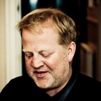 Robert McTaggart Email
