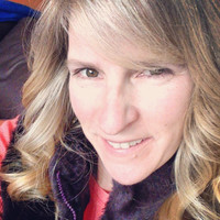 SpatialKey Employee April Connolly's profile photo