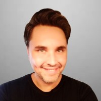 Damian Benegas