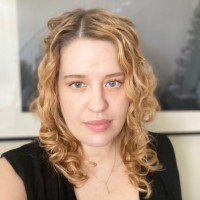 Maine Township High School District 207 Employee Julia Dixon's profile photo