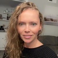 Candie Burnett Email & Phone Number