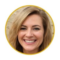 EasyContent Employee Elena Davis's profile photo
