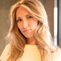 Surf Diva Employee Zoe Hazuka's profile photo