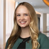 Brennan Manna Diamond Employee Laura Oster's profile photo