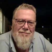 Robert Hynds Email & Phone Number