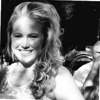 Milwaukee Rep Employee Shannon Stich's profile photo