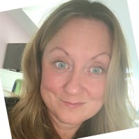 Melanie Sharrad-Hughes Email