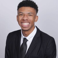 Alexander Holt Email