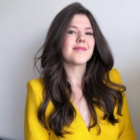 Stella Tóth-Baranyi Email