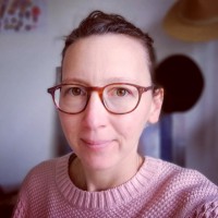 Julie Vandenberghe Email