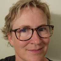 Beth Adolphus