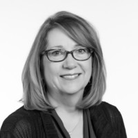JLL Employee Sheri Mitchell's profile photo