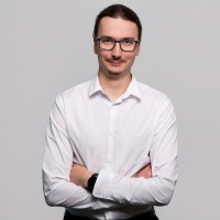 Michał Plichta Email