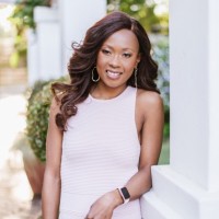 Oasis Crescent Employee Sthembile Nkabinde's profile photo