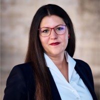 Joana Engel Email