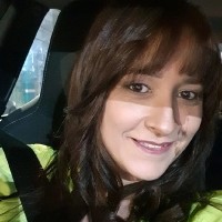 Andréia Flores Sousa Email