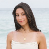 Ariana Medina Email