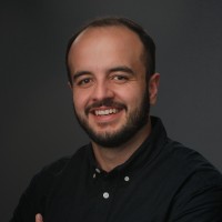 Simon Vargas Email & Phone Number