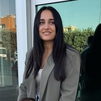 Esra Kılavuzoğlu Email