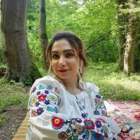 14 Employee Adeleh Shad's profile photo