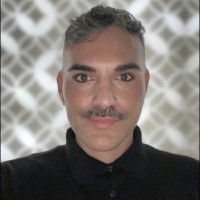 Louis Vuitton Employee Jay Gutierrez's profile photo