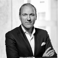 Holger Strack Email