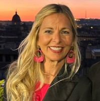 Claudia Righetti Email & Phone Number