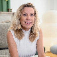 Vitra Employee Karin Gintz's profile photo