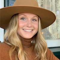 Katie Kime Inc. Employee Lindsay Berg's profile photo