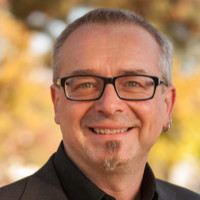 Stephan Vinke Email