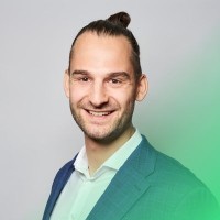 OptimiDoc Employee Robert Tomsu's profile photo