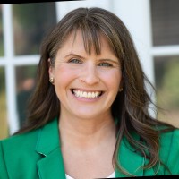 Jennifer Tracy Email & Phone Number