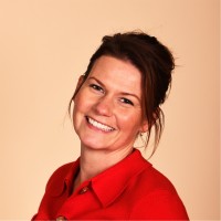 Renske van Maris Email