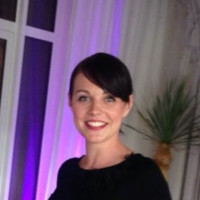 Helena Mrázová Email