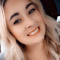 Advice Local Employee Alaina Parks's profile photo
