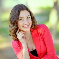 Polina Roslikova Email & Phone Number