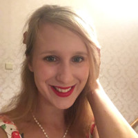 Melanie de Kort Email
