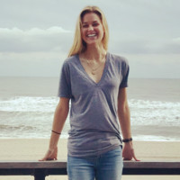 rag & bone Employee Elizabeth Fries's profile photo