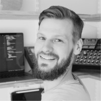 Andreas Amsenius Email & Phone Number