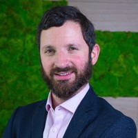 L Marks Employee Daniel Saunders's profile photo