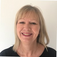 Fiona Mee Email & Phone Number