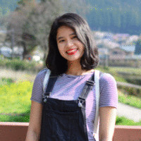 Nhi van Email & Phone Number